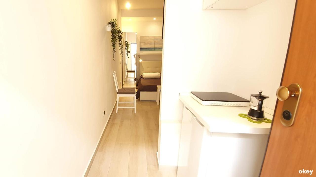 Urban Homy - Bari Centro Apartment Bagian luar foto